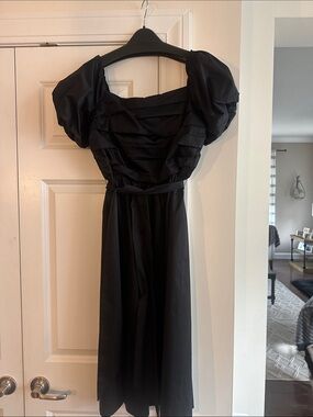 Elie Tahari Women's Black Puff-Sleeve Midi Dress
Cotton